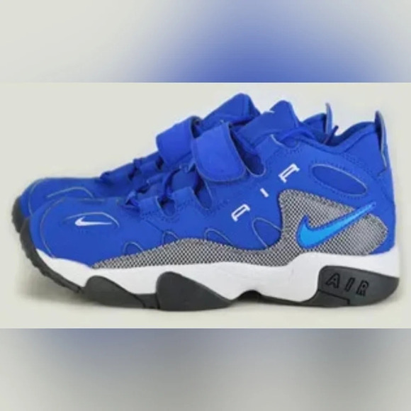 Brand New Nike Air Turf Raider GS 599812-400 Size 6 - Picture 4 of 4